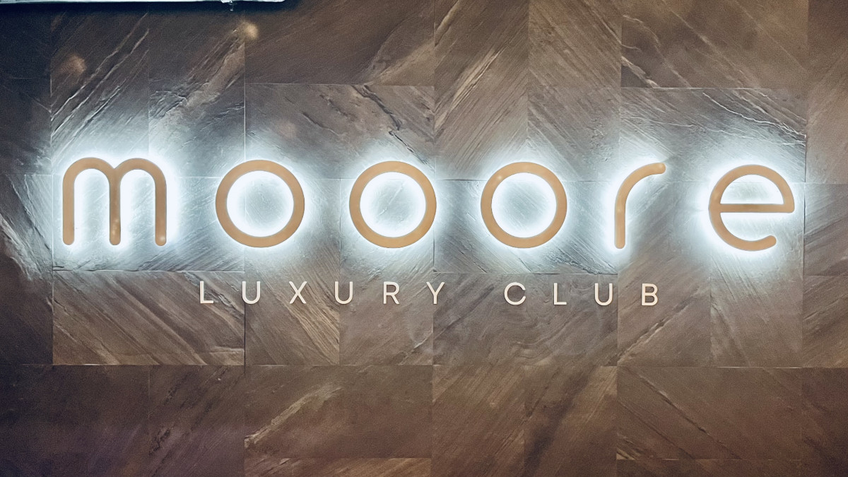 CLUB MOORE 店内 2